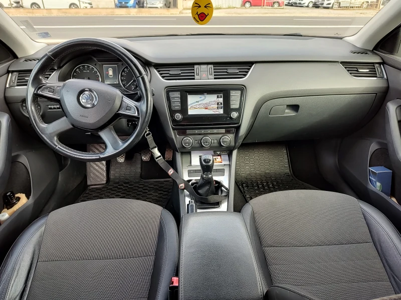 Skoda Octavia 1.6TDI, снимка 13 - Автомобили и джипове - 52129984