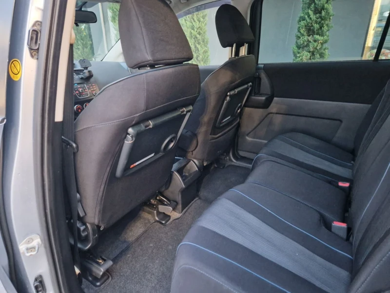 Mazda 5 1.6 дизел / 7 места , снимка 8 - Автомобили и джипове - 52541031