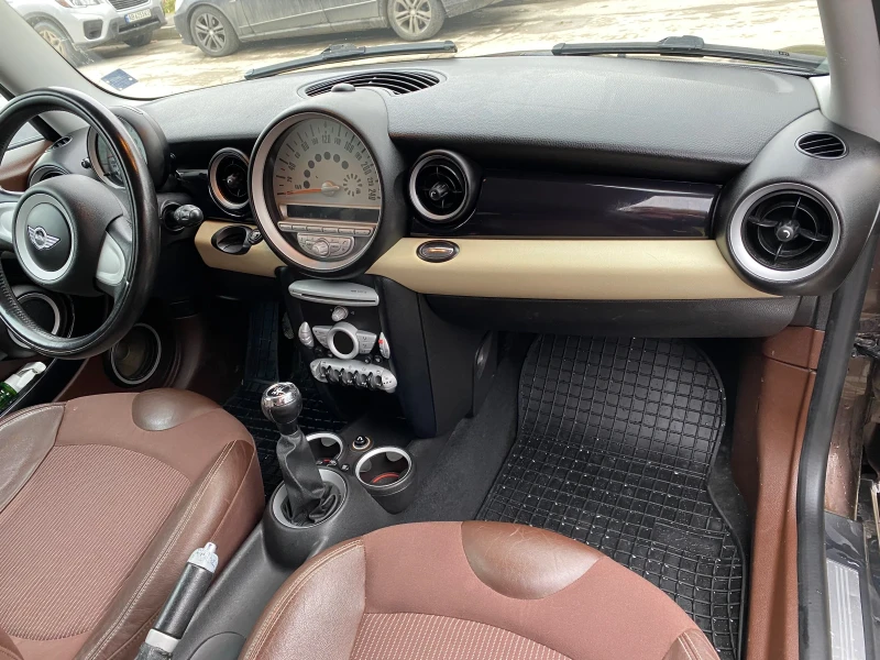 Mini Clubman 1.6i, снимка 7 - Автомобили и джипове - 53433771