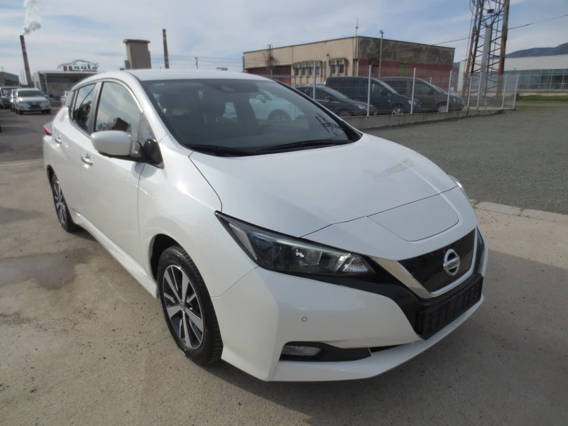Nissan Leaf , снимка 3 - Автомобили и джипове - 53536607