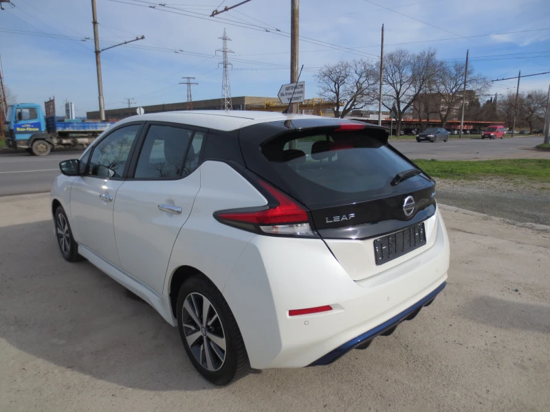 Nissan Leaf , снимка 7 - Автомобили и джипове - 53536607