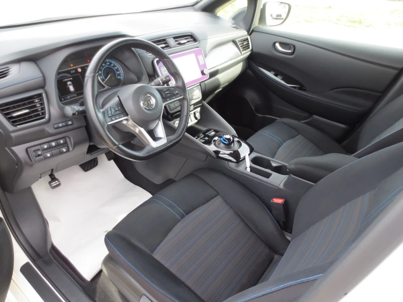 Nissan Leaf , снимка 9 - Автомобили и джипове - 53536607