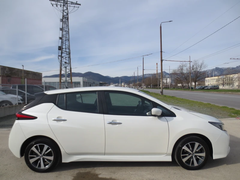 Nissan Leaf , снимка 4 - Автомобили и джипове - 53536607