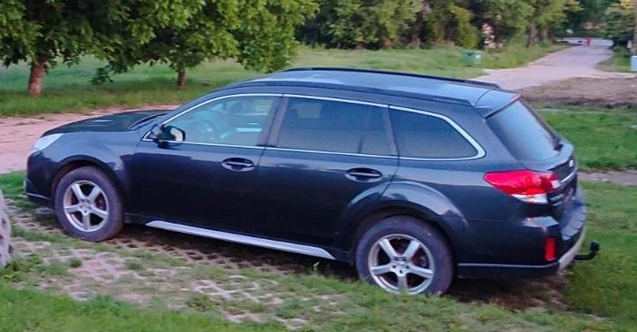 Subaru Outback BR, снимка 1 - Автомобили и джипове - 47943165