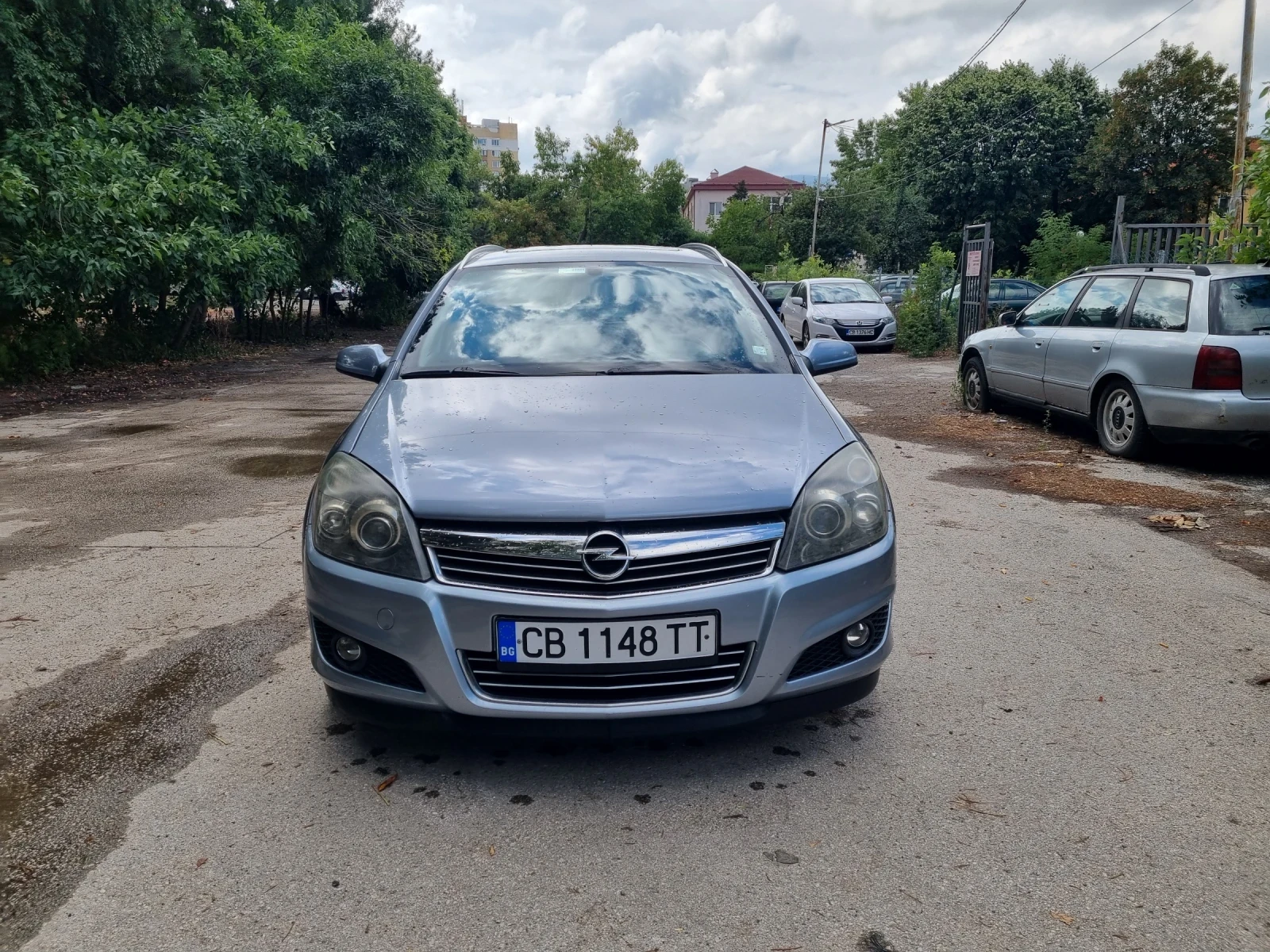 Opel Astra 1.9CDTI COSMO  - изображение 2