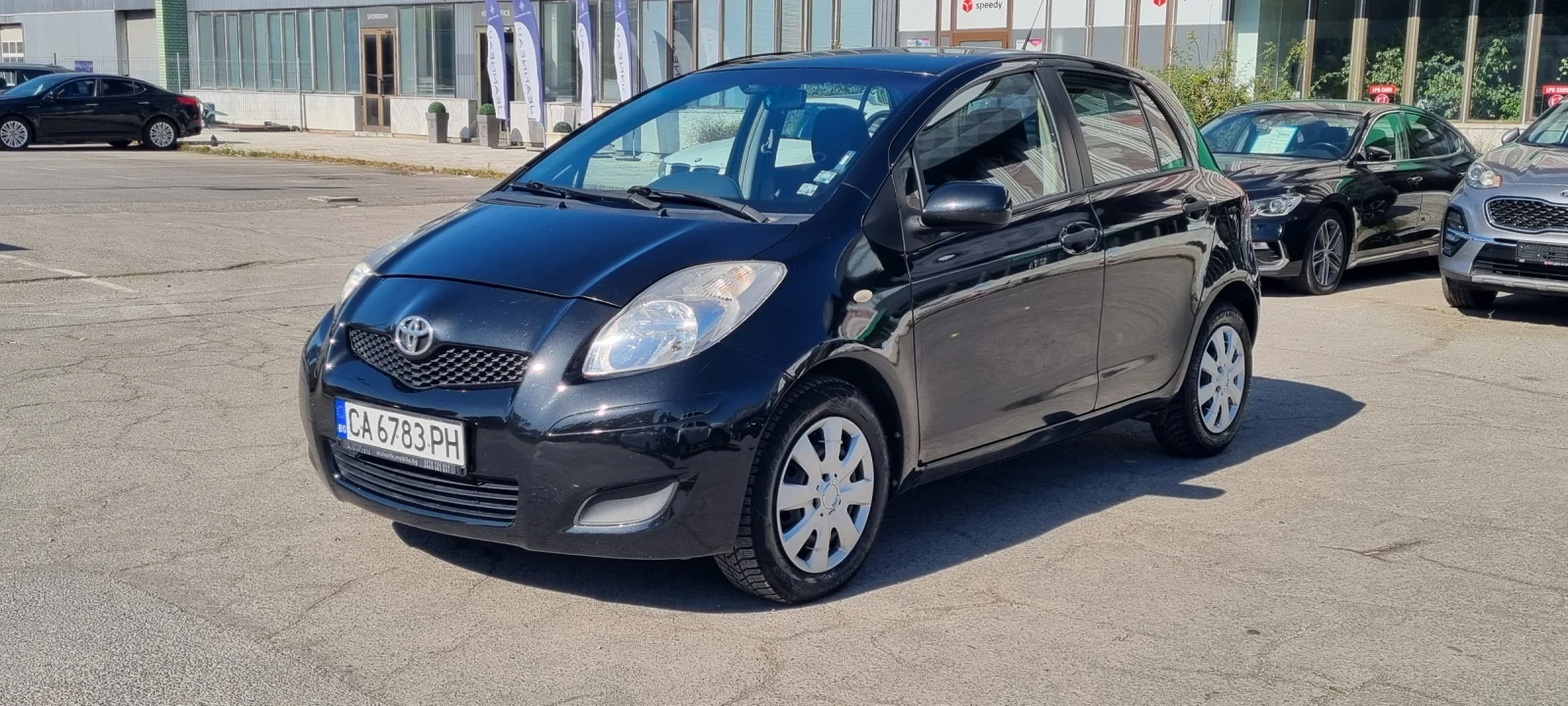 Toyota Yaris 1.3i 100k.c EURO 5 - изображение 2