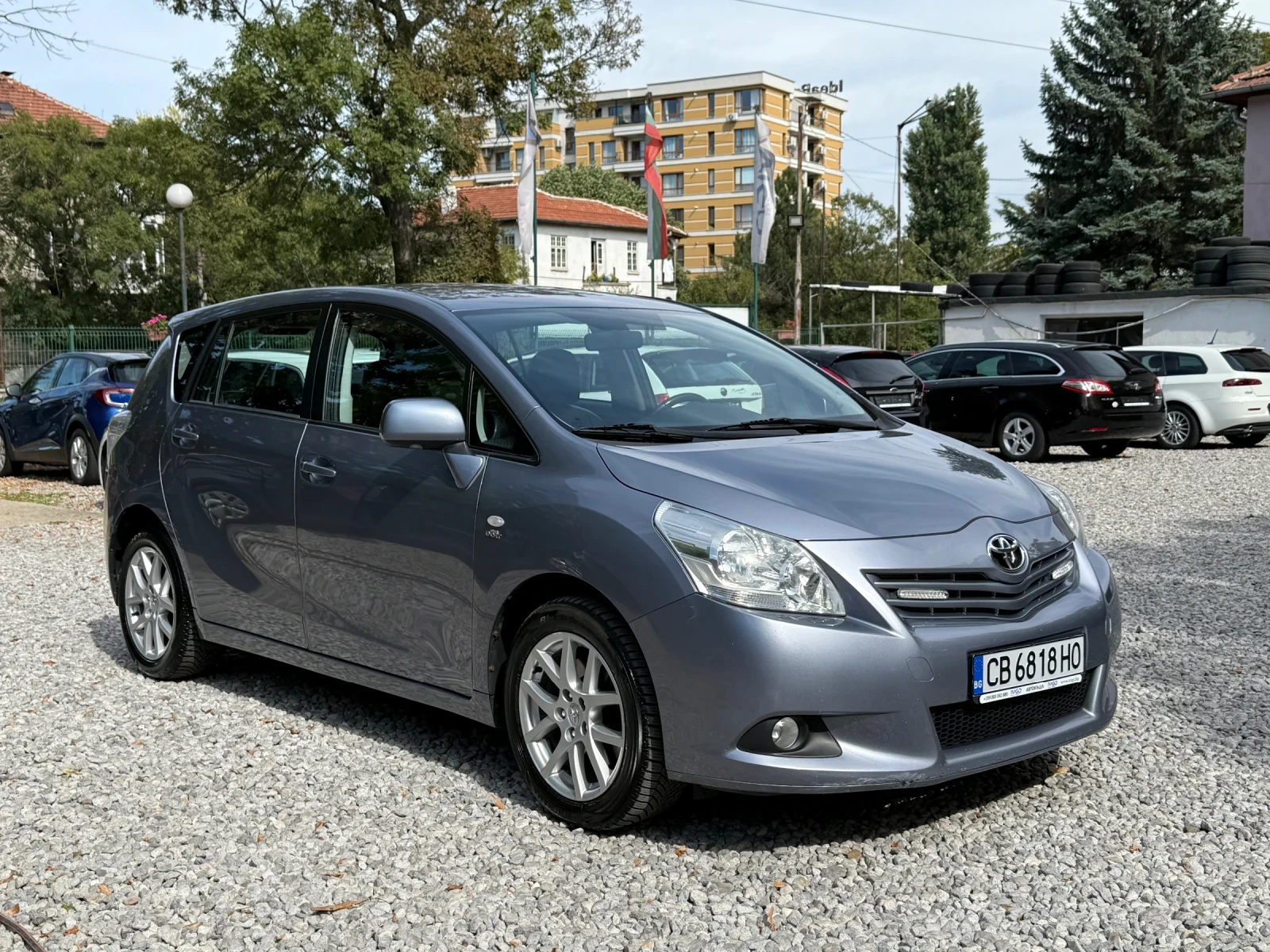 Toyota Verso 2.2D-cat - АВТОМАТИК! - EURO5a - 7места - изображение 3