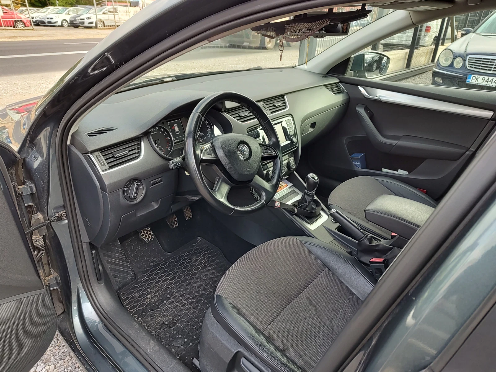 Skoda Octavia 1.6TDI - изображение 7