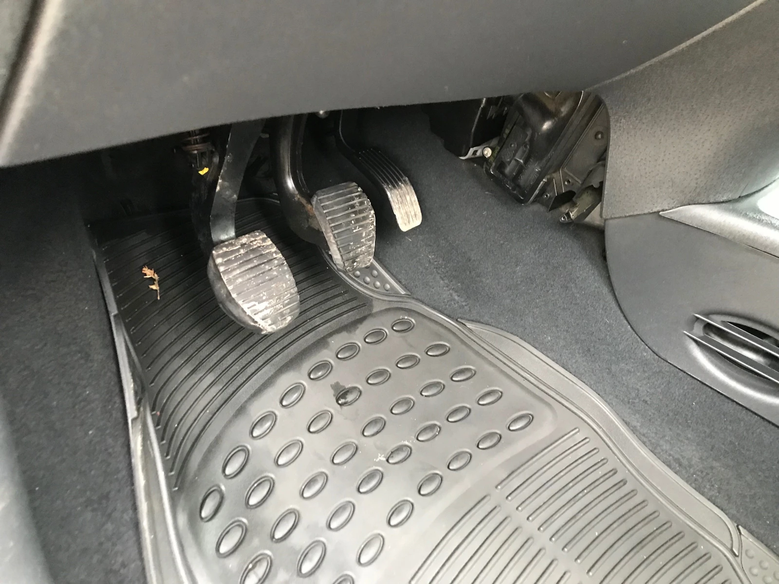 Citroen C3 1, 4.70.. | Mobile.bg   13