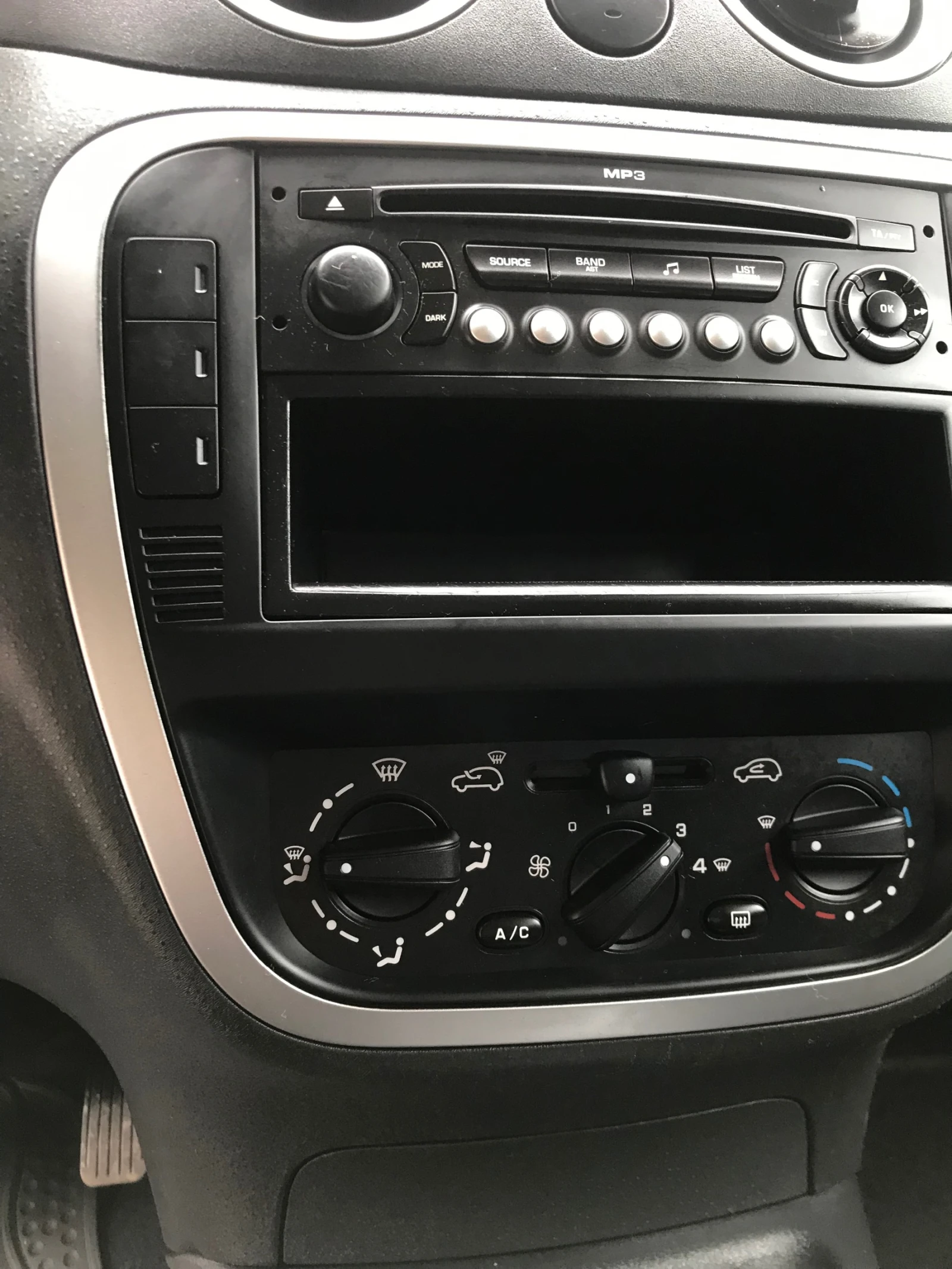 Citroen C3 1, 4.70.. | Mobile.bg   10