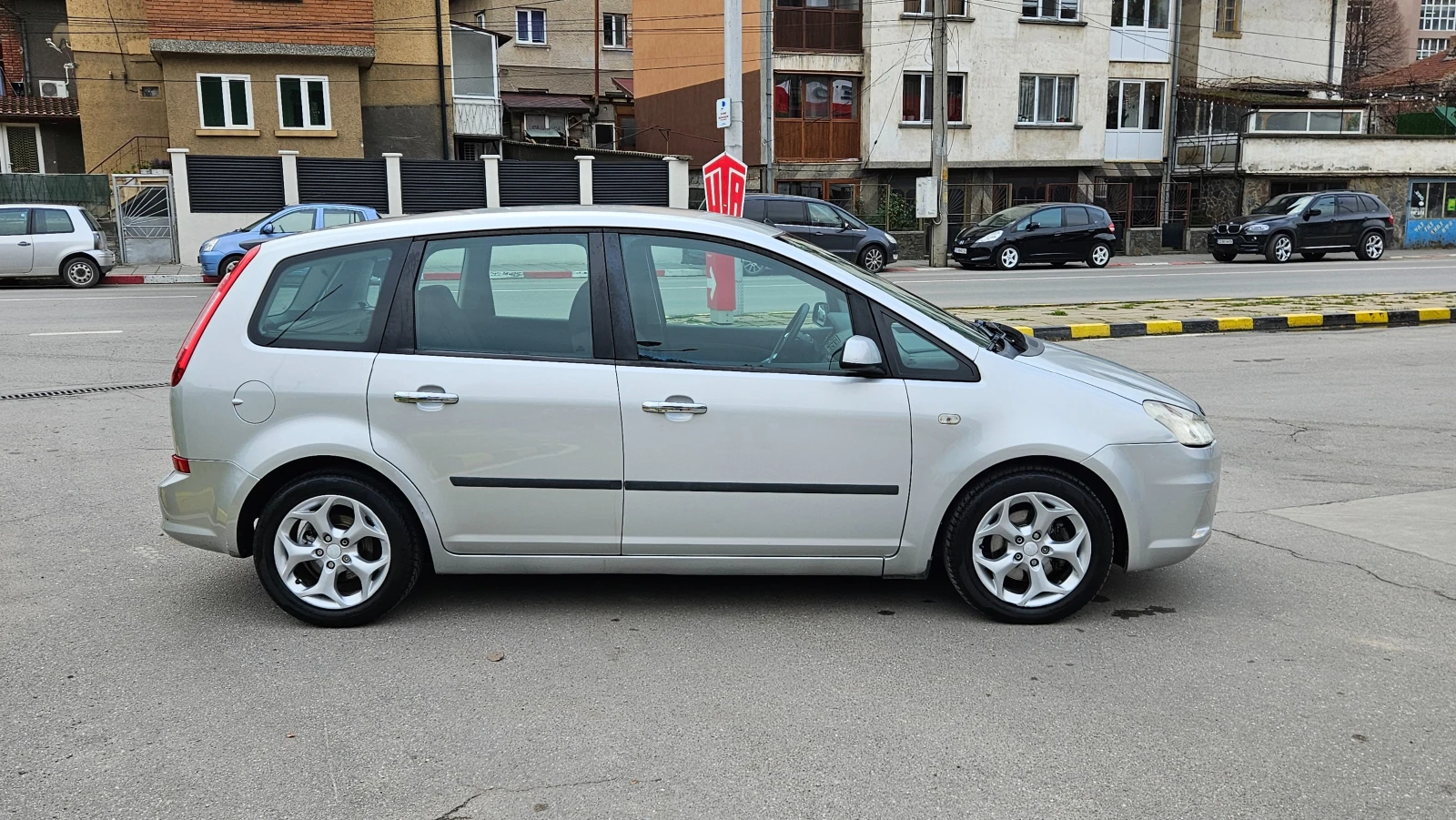 Ford C-max 1.6 Hdi Navig/Klimatik/Facelift | Mobile.bg   7