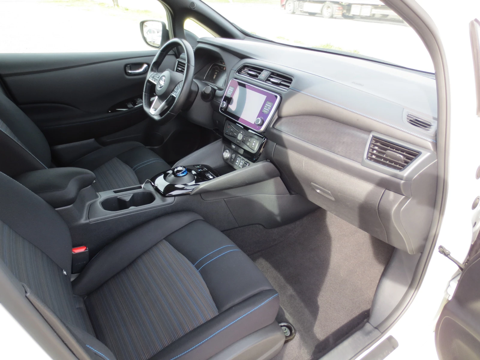 Nissan Leaf  | Mobile.bg � ����������� 14