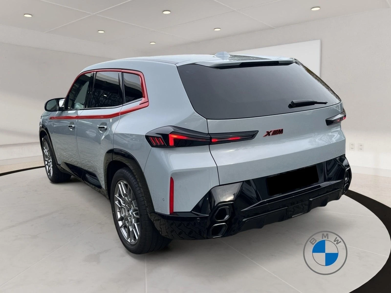 BMW XM LABEL/748 HP/PLUG-IN/CARBON/H&K/ICONIC GLOW/, снимка 4 - Автомобили и джипове - 53811114