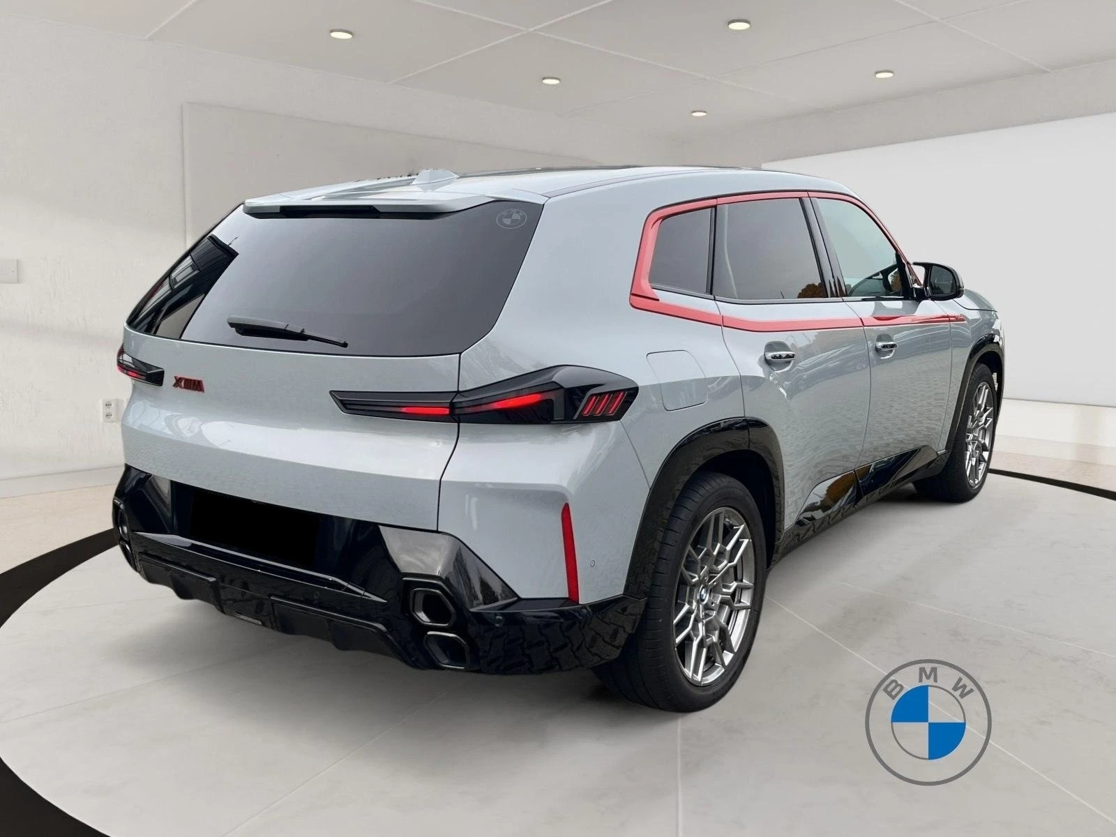 BMW XM LABEL/748 HP/PLUG-IN/CARBON/H&K/ICONIC GLOW/, снимка 5 - Автомобили и джипове - 53811114