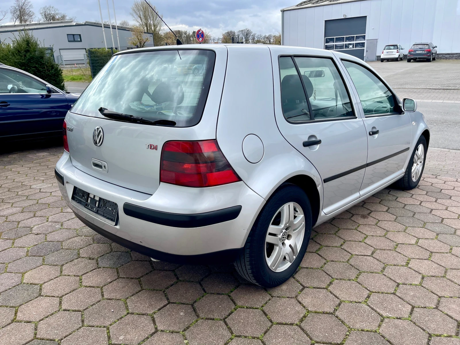 VW Golf 1.9 TDI 101ps., снимка 5 - Автомобили и джипове - 54053122