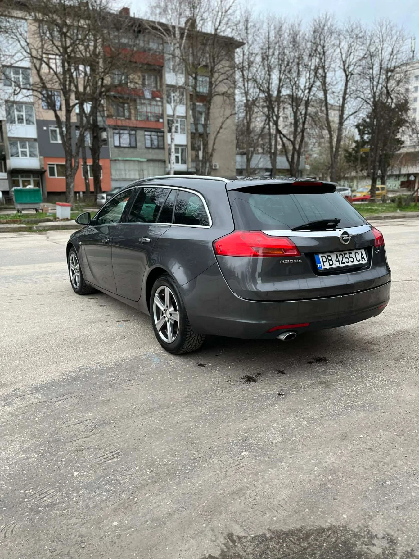 Opel Insignia 2.0 160 кс 2010 г , снимка 6 - Автомобили и джипове - 54058955