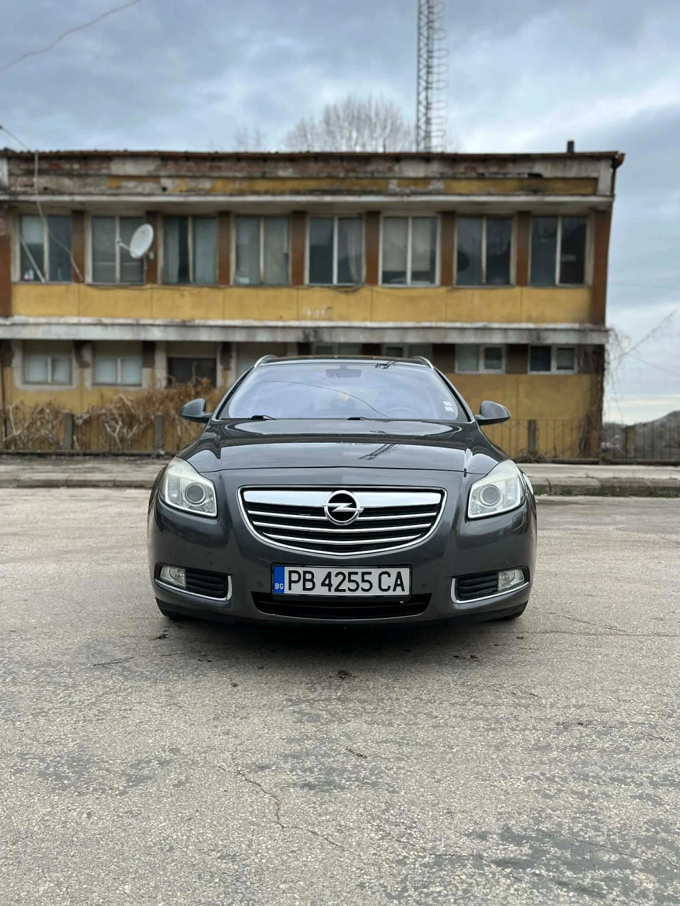 Opel Insignia 2.0 160 кс 2010 г , снимка 3 - Автомобили и джипове - 54058955