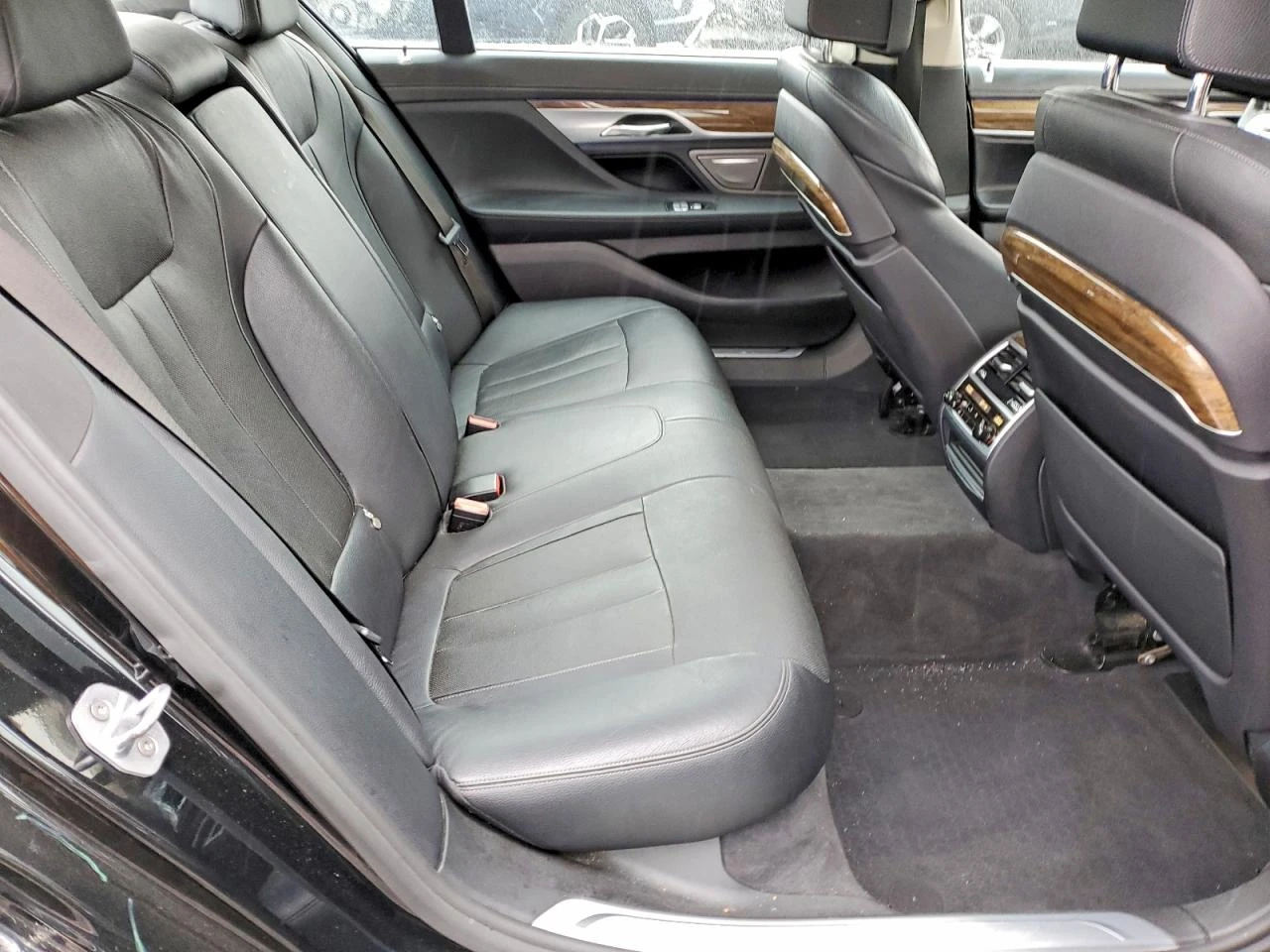 BMW 740 XI* DISTRONIC* HARMAN/KARDON* HEAD-UP* �����* 360 | Mobile.bg � ����������� 10