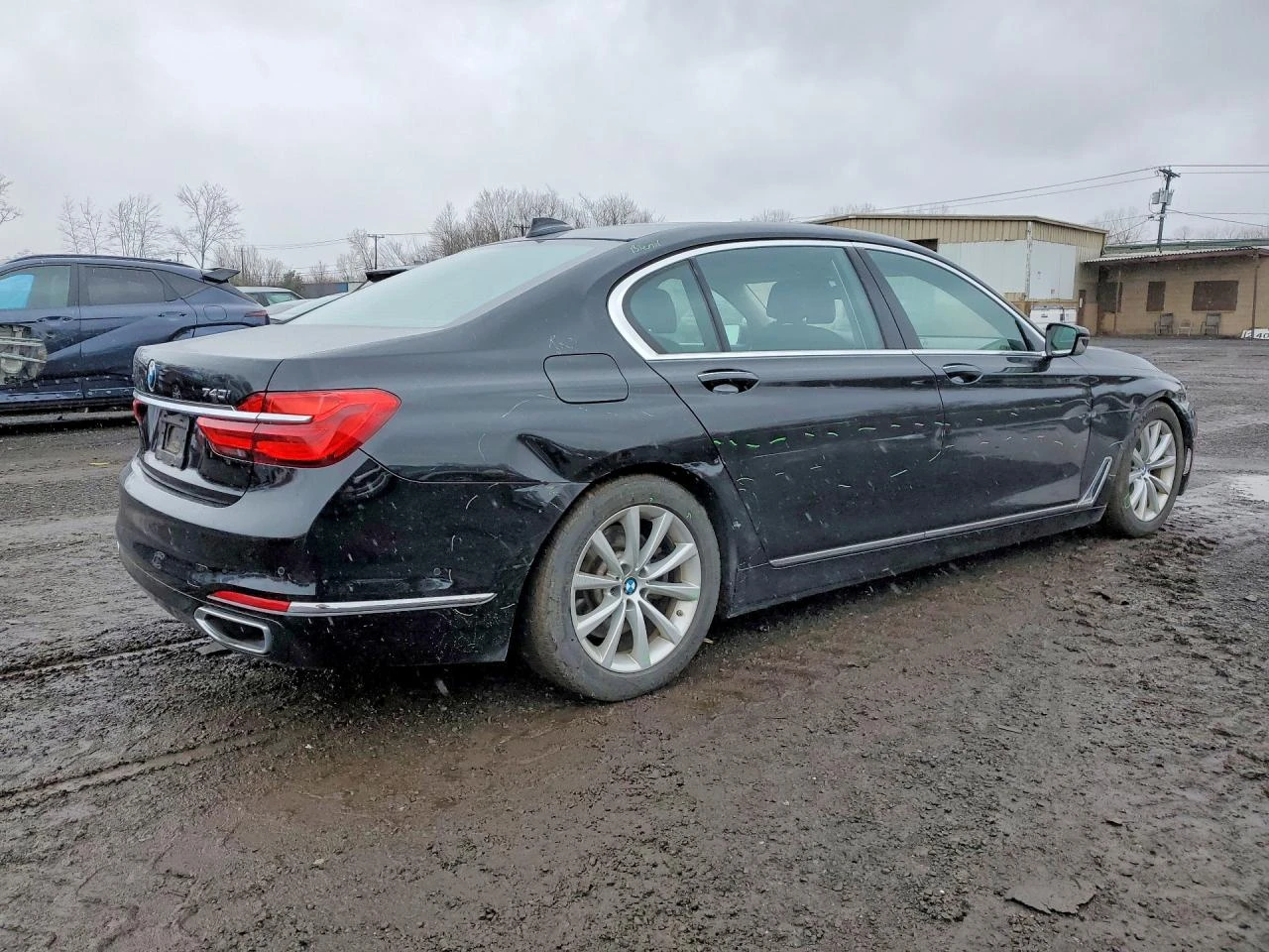BMW 740 XI* DISTRONIC* HARMAN/KARDON* HEAD-UP* �����* 360 | Mobile.bg � ����������� 6