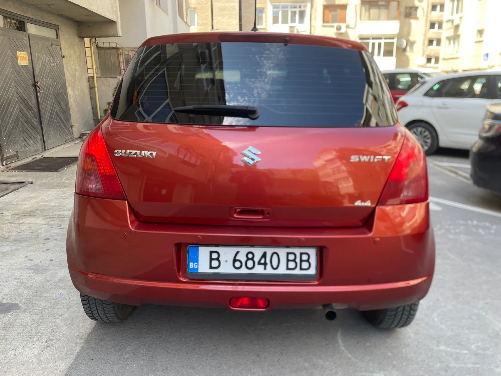 Suzuki Swift 1.3I 4x4 ГАЗ, снимка 6 - Автомобили и джипове - 54282019