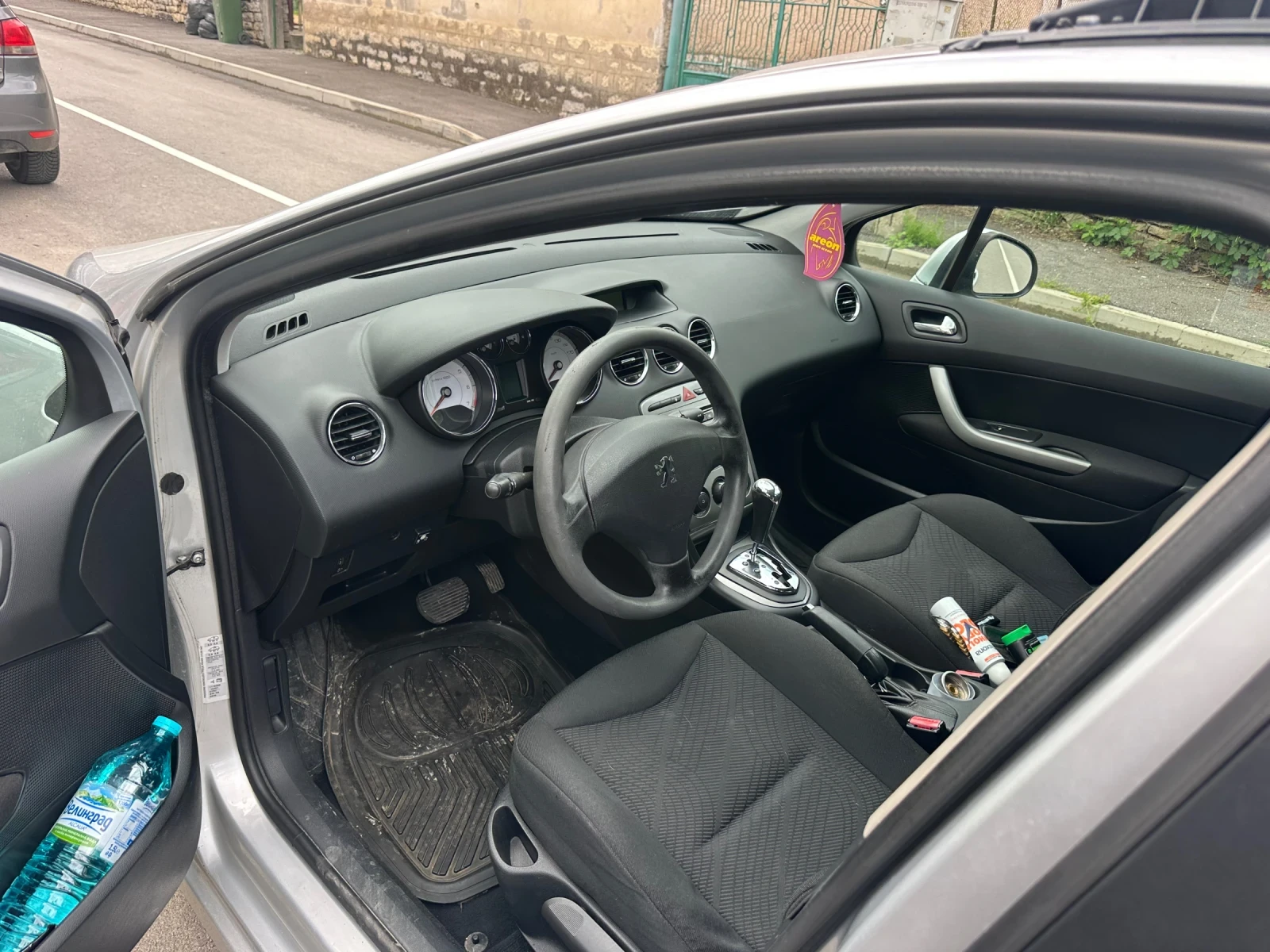 Peugeot 308 1.6 газ/бензин, снимка 6 - Автомобили и джипове - 54543763