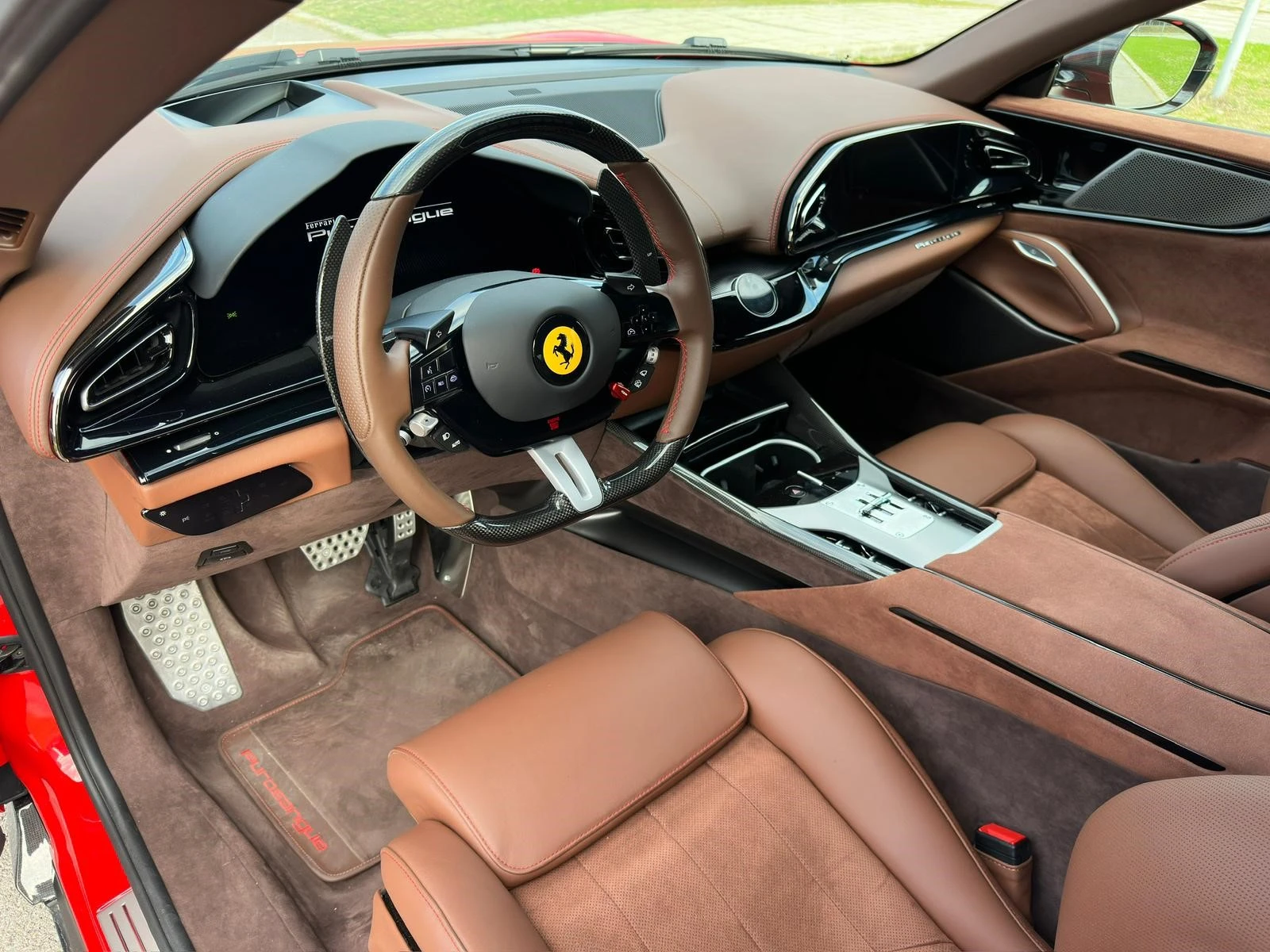Ferrari Purosangue Carbon/Lift, снимка 17 - Автомобили и джипове - 54667440