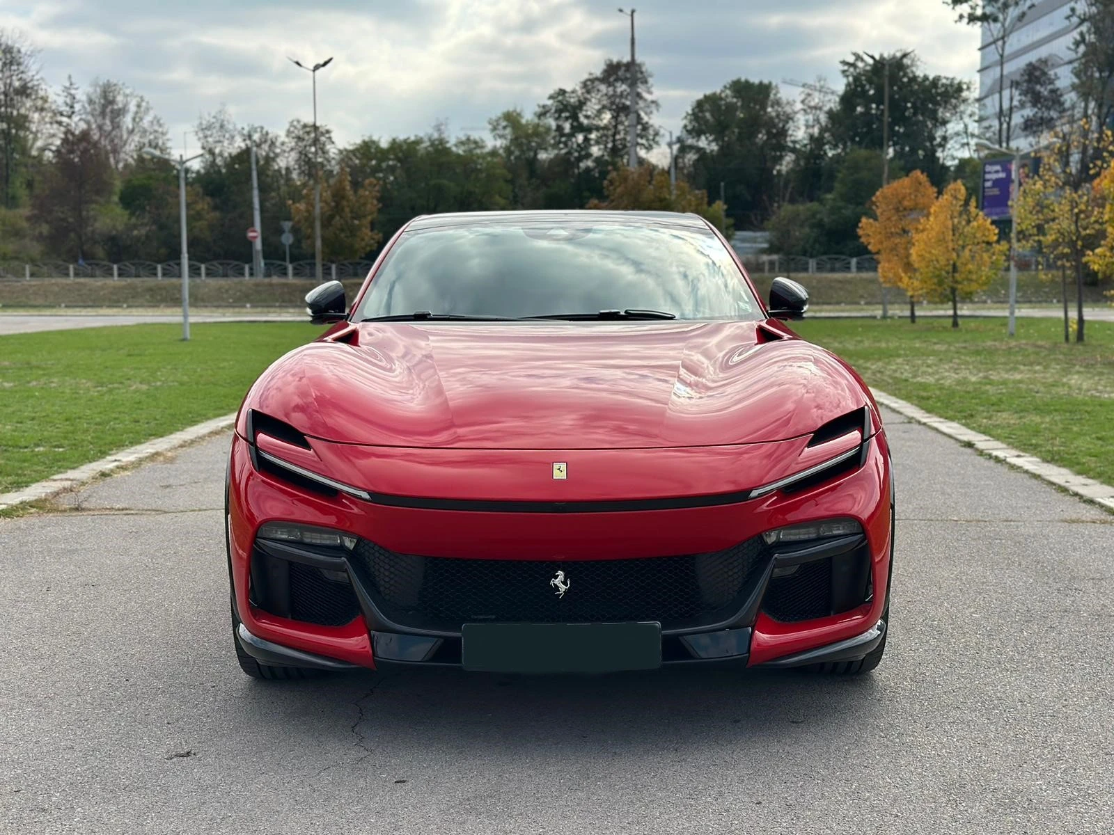 Ferrari Purosangue Carbon/Lift, снимка 2 - Автомобили и джипове - 54667440