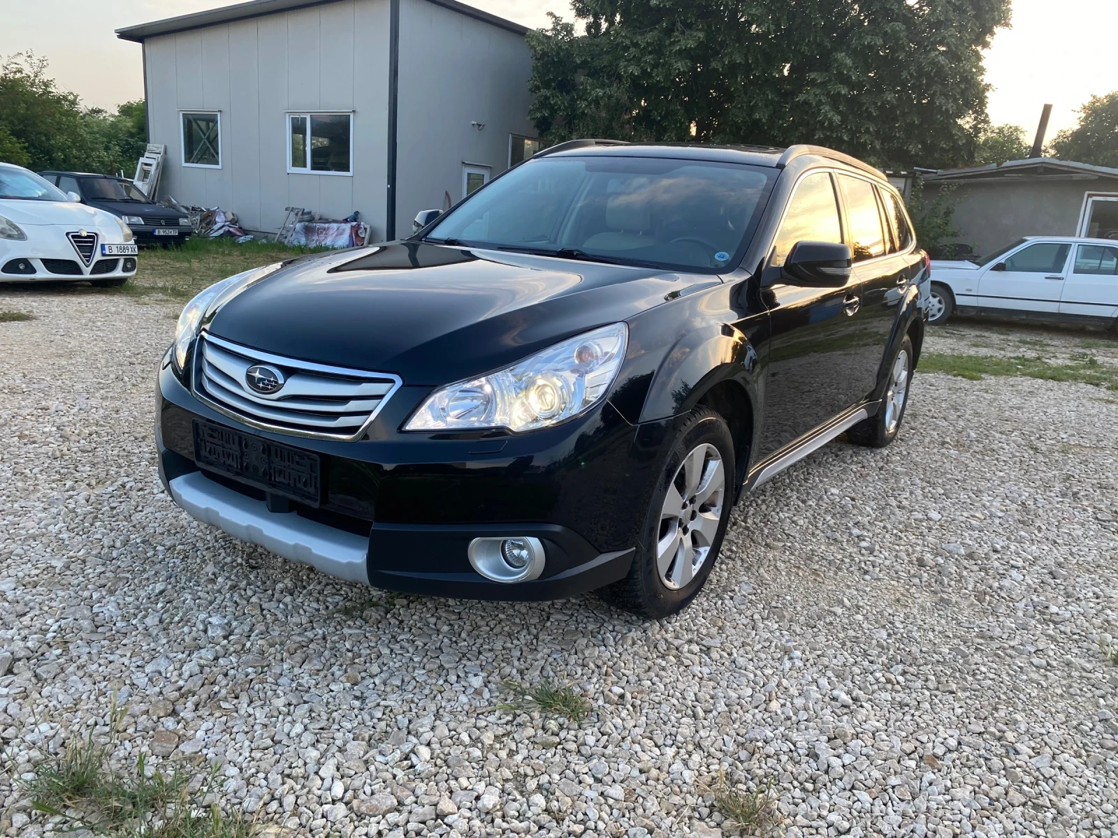 Subaru Outback 3.6 AWD 260 к.с
