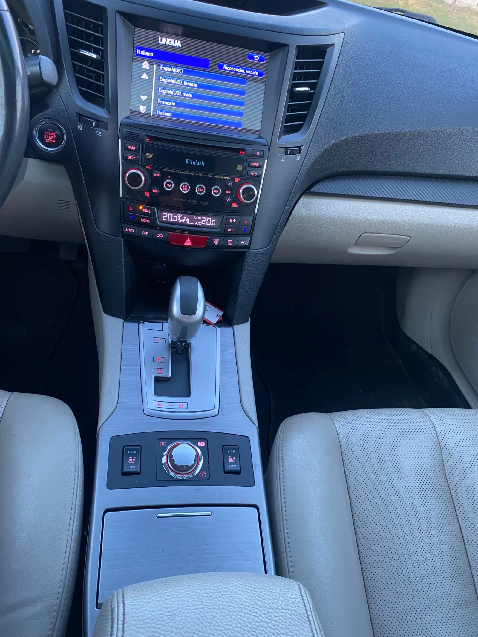 Subaru Outback 3.6 AWD 260 к.с, снимка 14 - Автомобили и джипове - 54804529