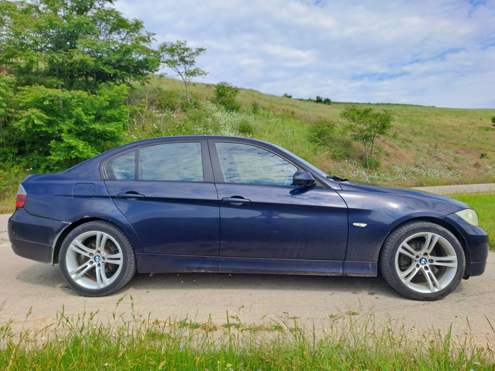 BMW 320, снимка 6 - Автомобили и джипове - 54814626