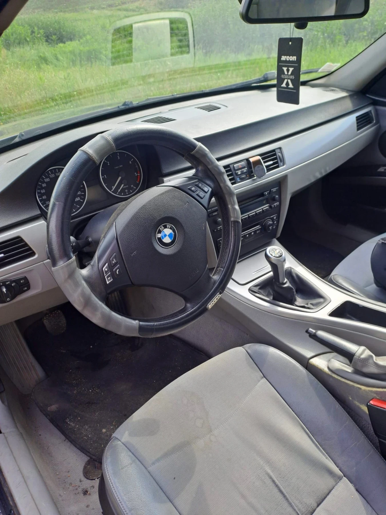 BMW 320, снимка 10 - Автомобили и джипове - 54814626