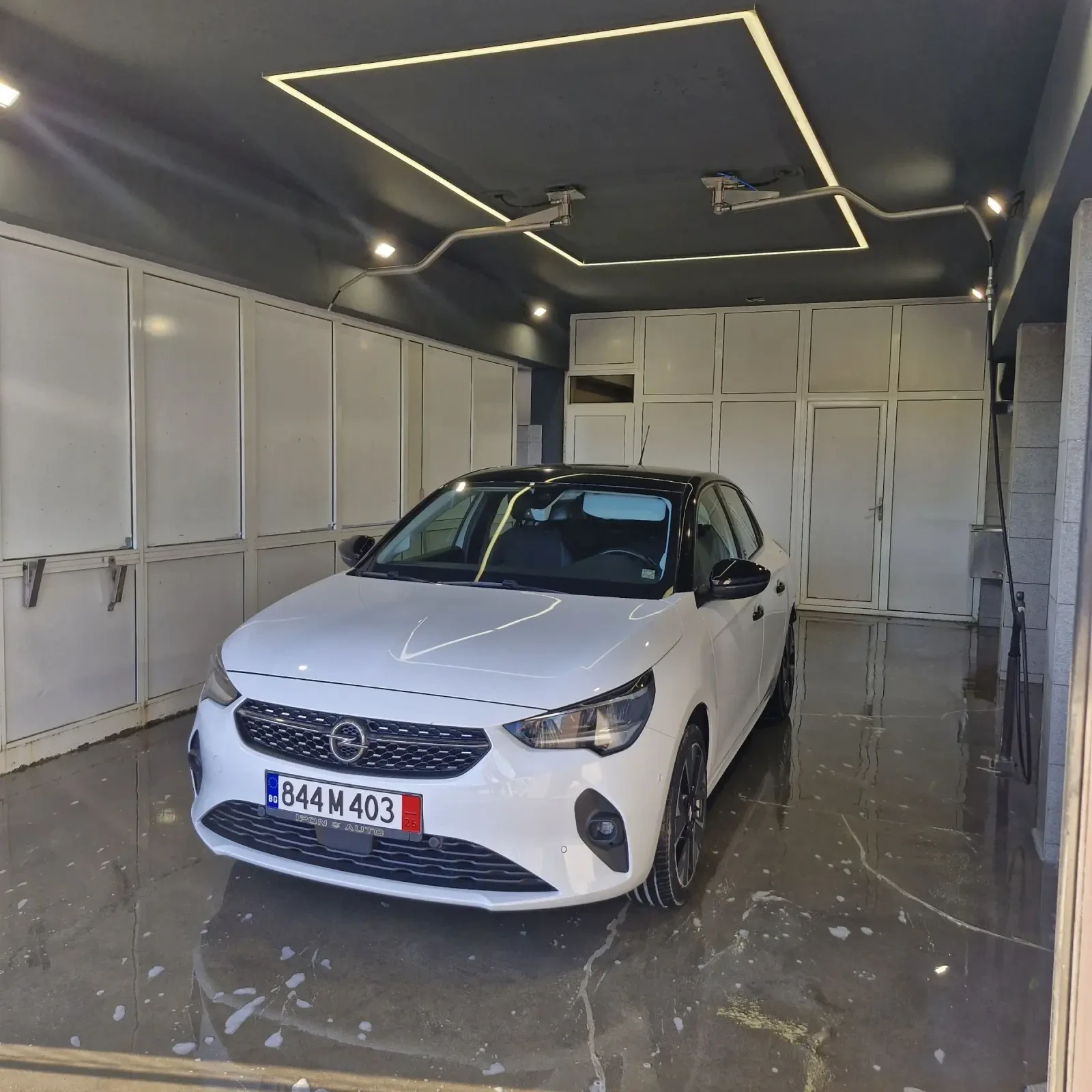 Opel Corsa GS LINE, снимка 2 - Автомобили и джипове - 54990342