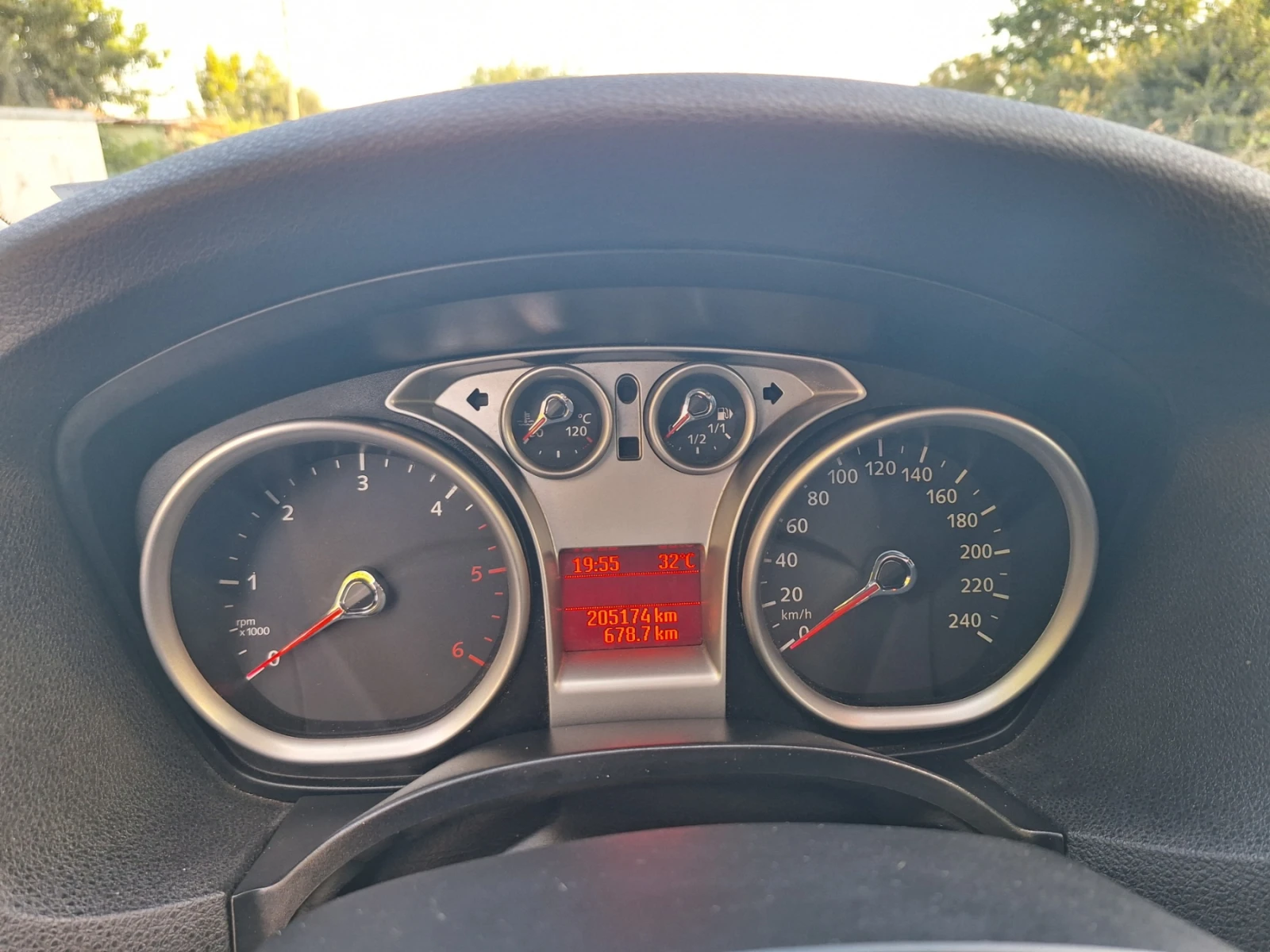 Ford Focus Titanium, снимка 9 - Автомобили и джипове - 55779130
