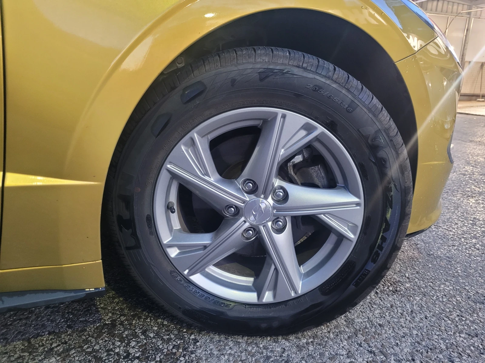 Hyundai Sonata 2.0 LPI, снимка 12 - Автомобили и джипове - 55434923