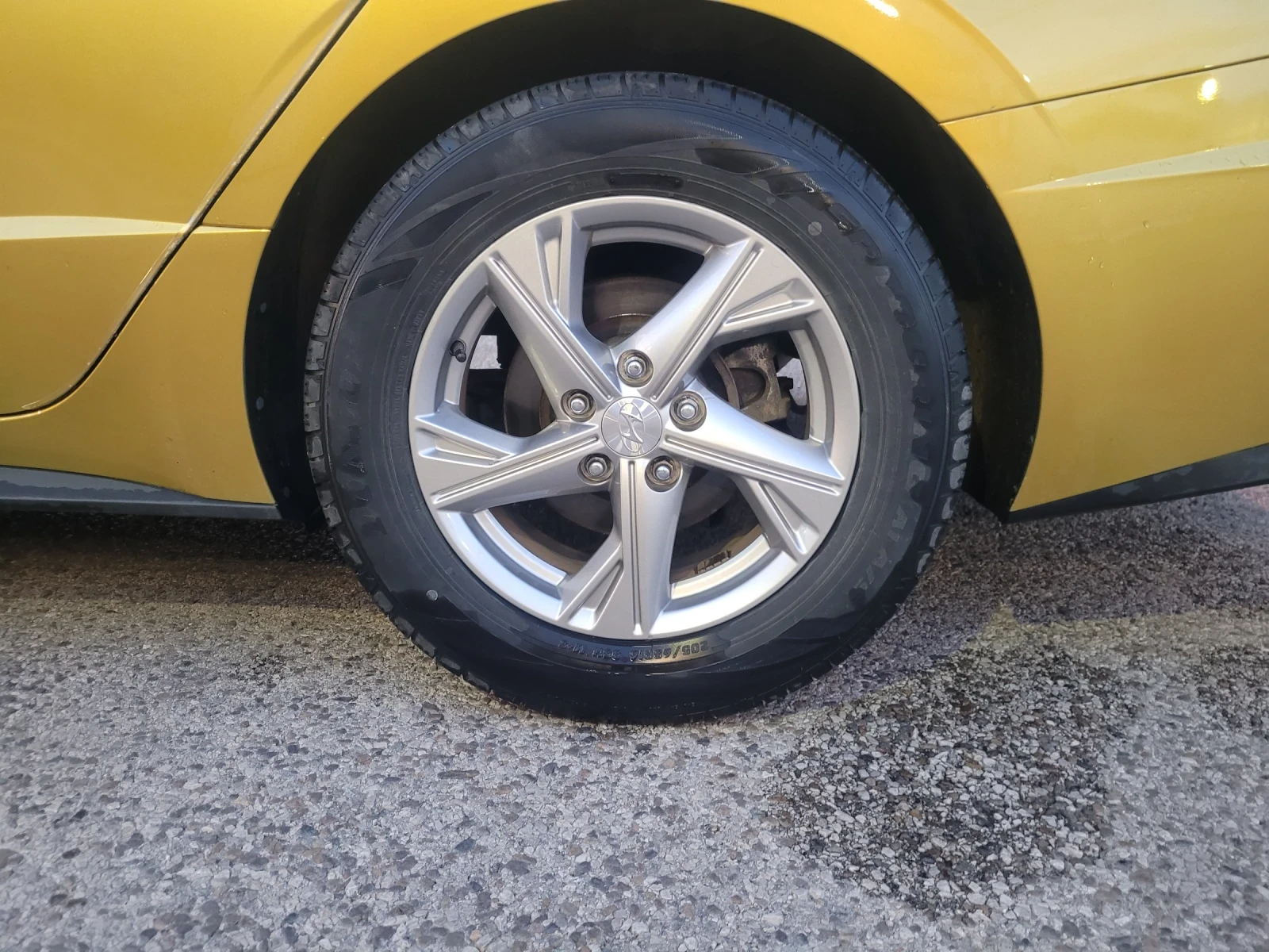 Hyundai Sonata 2.0 LPI, снимка 13 - Автомобили и джипове - 55434923