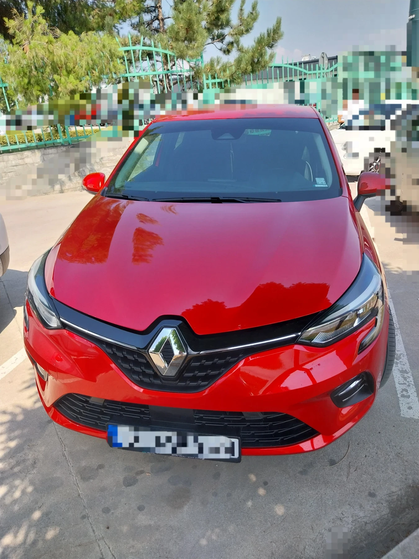 Renault Clio 1.3 ТСе, автомат, снимка 2 - Автомобили и джипове - 55671918