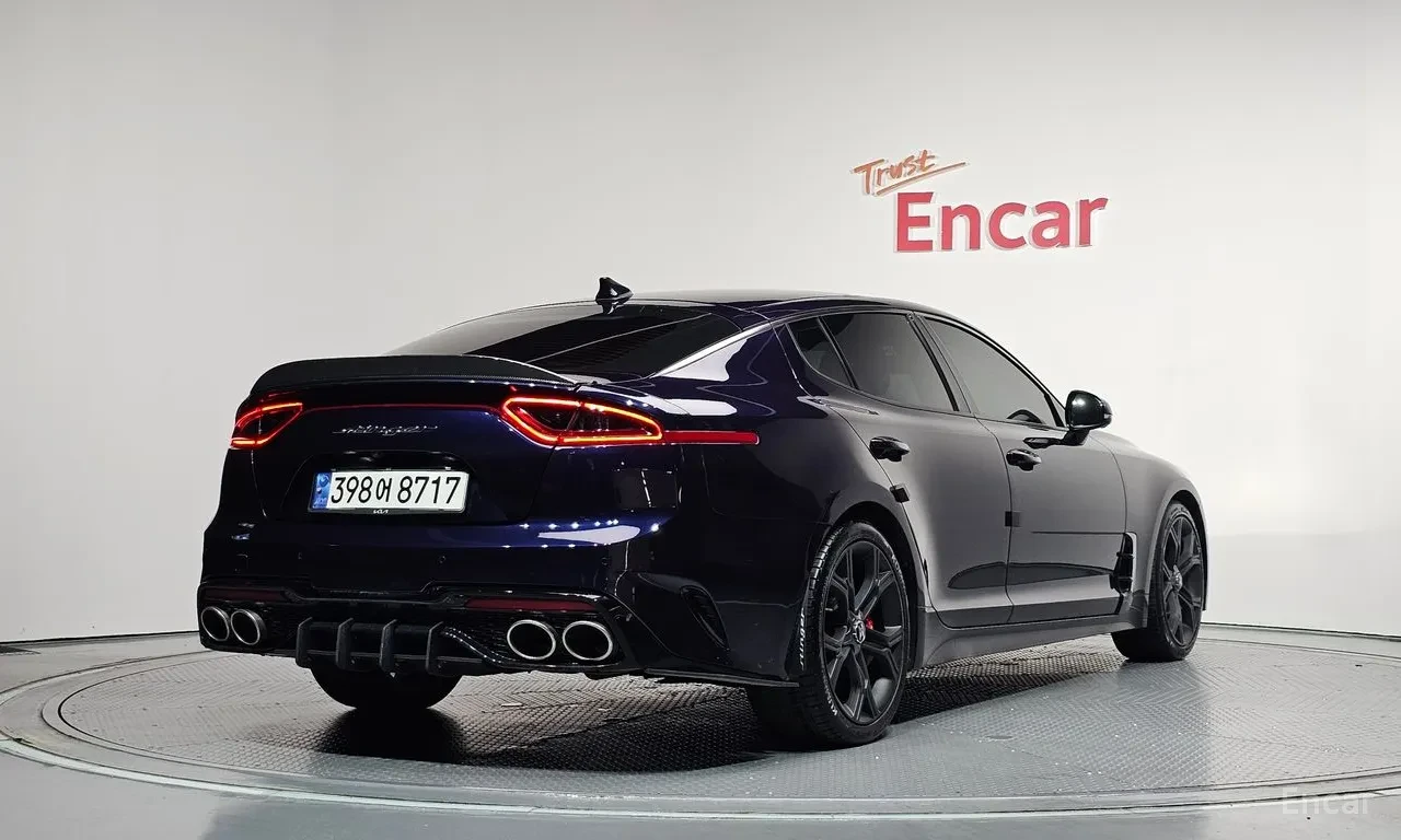 Kia Stinger 2.0 TURBO/DREAMS EDITION/360 КАМЕРИ/ГЕНЕРАЦИЯ/ ФУЛ, снимка 2 - Автомобили и джипове - 55778129