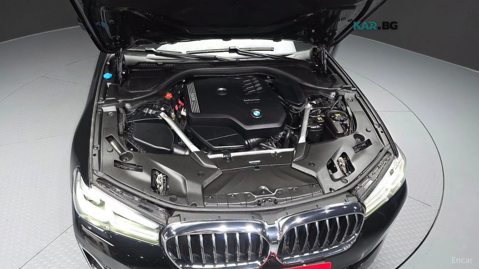 BMW 530 XDRIVE* LUXURY* DISTRONIC* ПОДГРЕВ* ОБДУХ* 360* , снимка 17 - Автомобили и джипове - 55846270