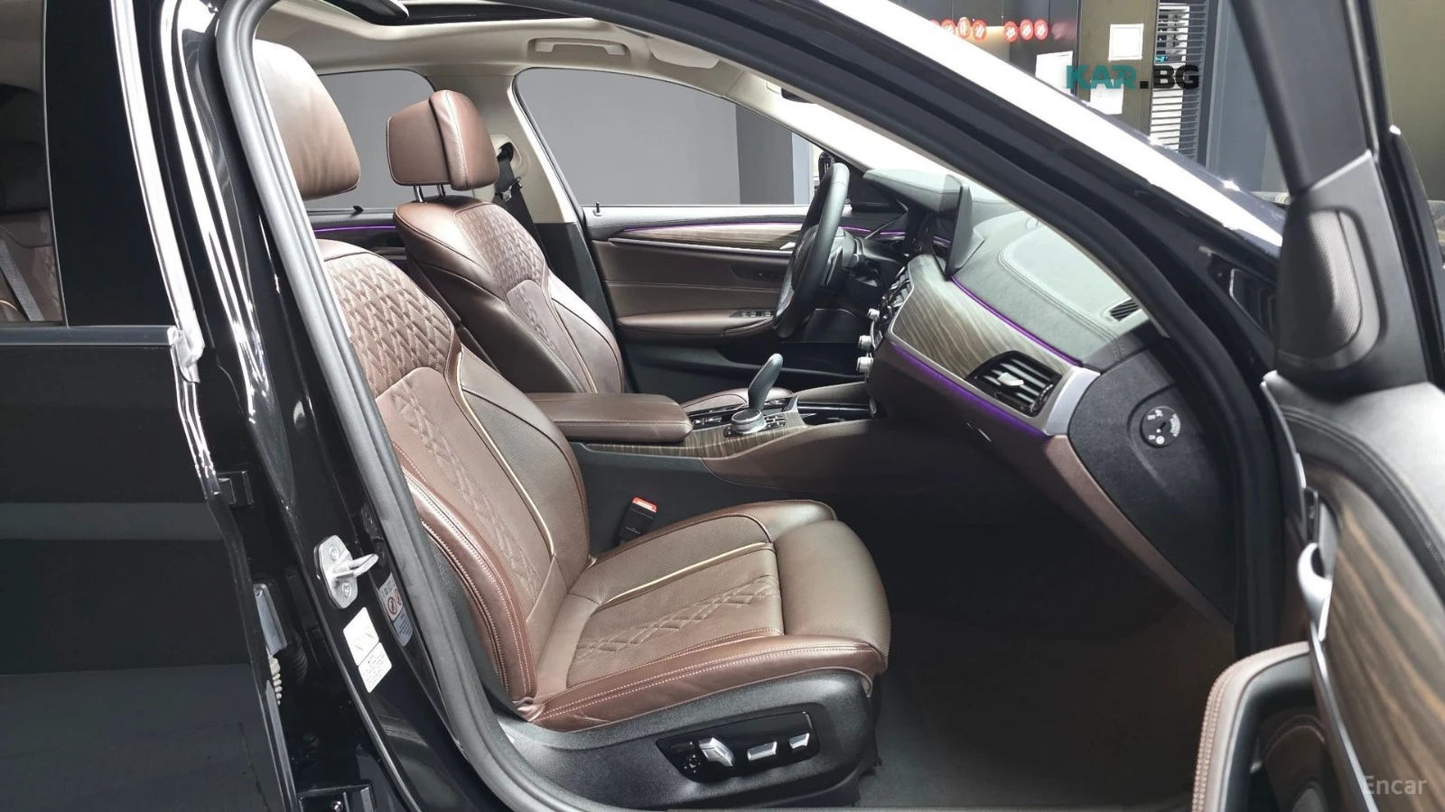 BMW 530 XDRIVE* LUXURY* DISTRONIC* ПОДГРЕВ* ОБДУХ* 360* , снимка 9 - Автомобили и джипове - 55846270