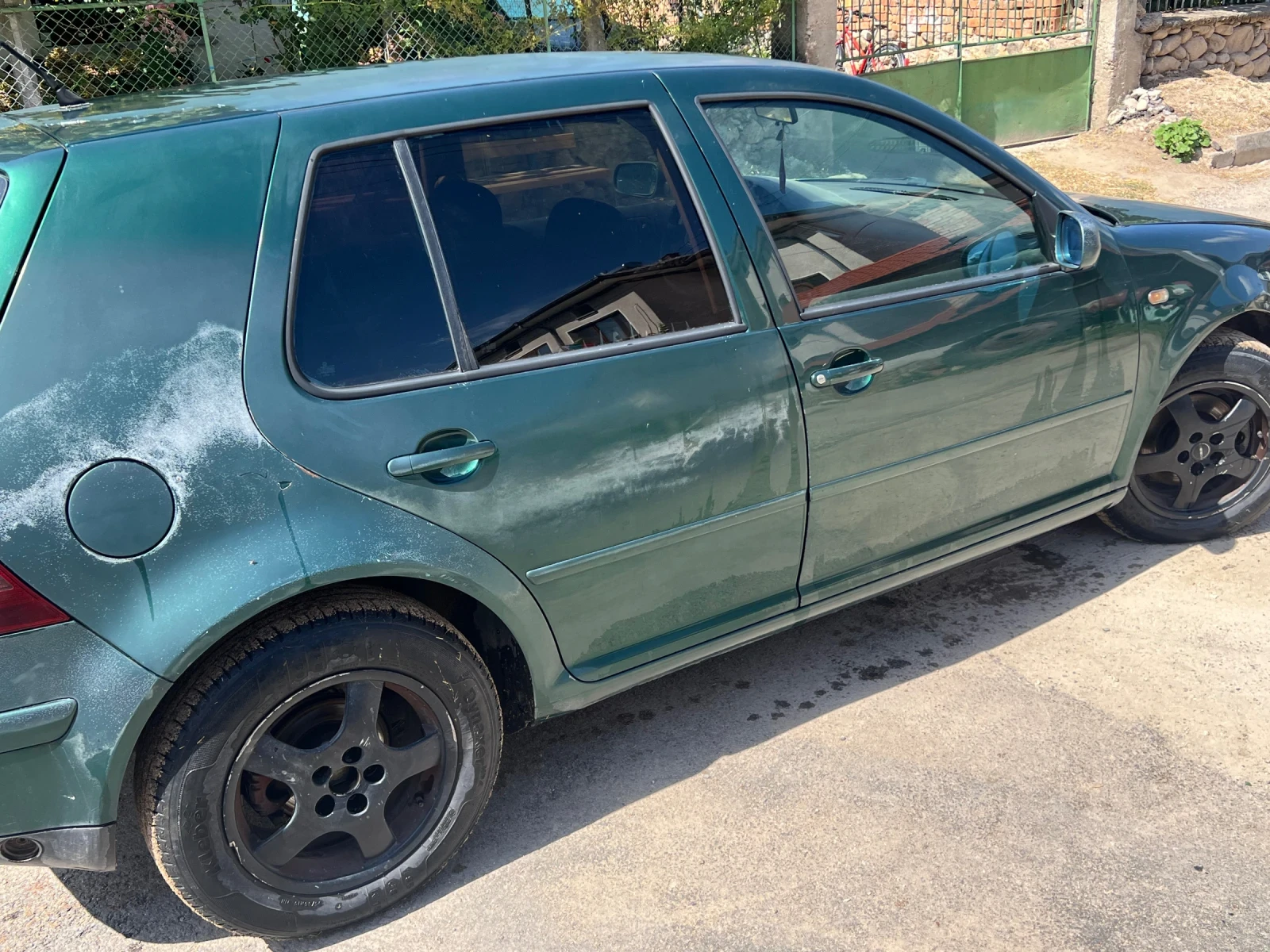 VW Golf 1.8, снимка 8 - Автомобили и джипове - 55875968