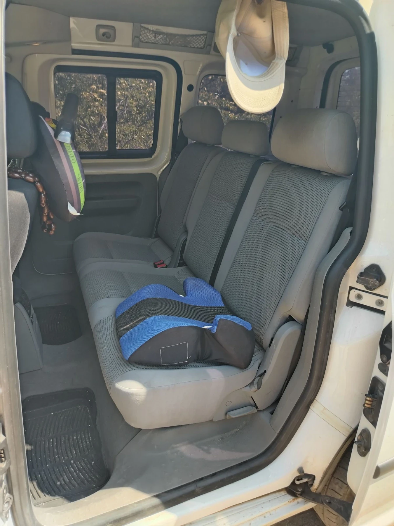 VW Caddy Метан+ бензин, снимка 5 - Автомобили и джипове - 56200642