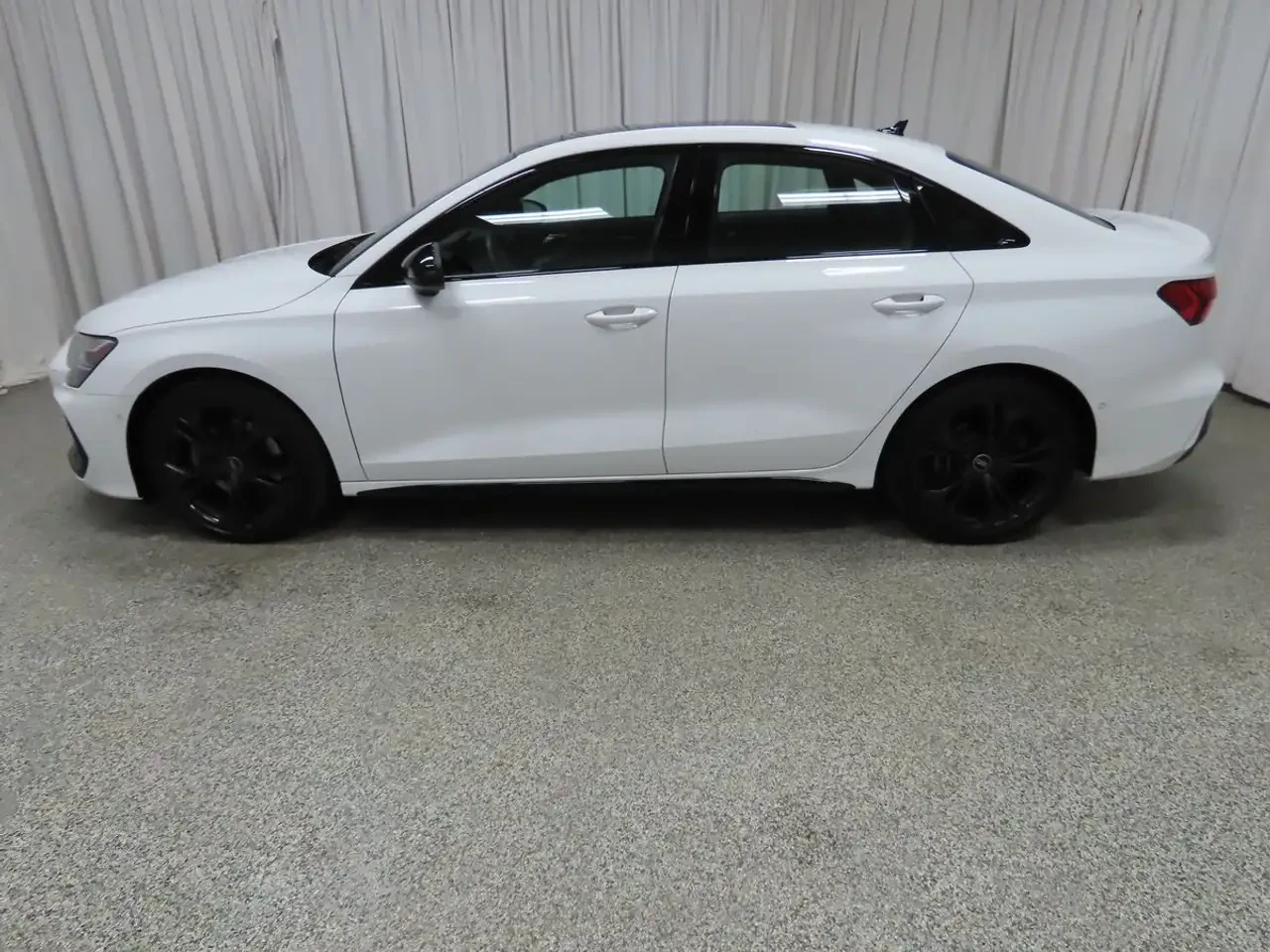Audi A3 Technik All Wheel Drive, снимка 6 - Автомобили и джипове - 56461391