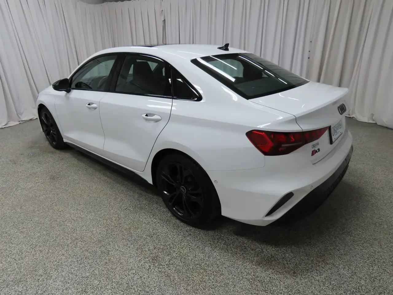 Audi A3 Technik All Wheel Drive, снимка 5 - Автомобили и джипове - 56461391