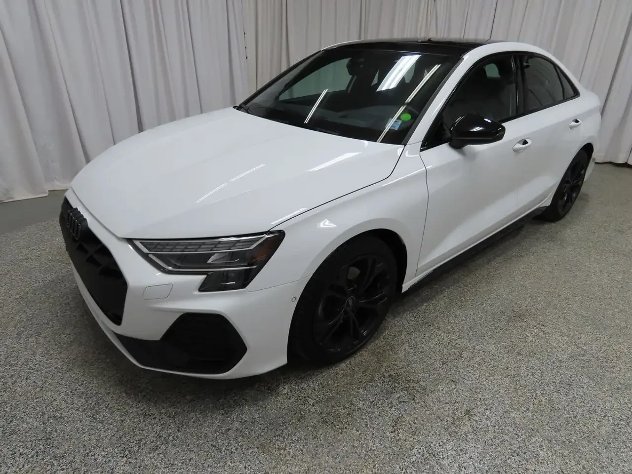 Audi A3 Technik All Wheel Drive, снимка 7 - Автомобили и джипове - 56461391