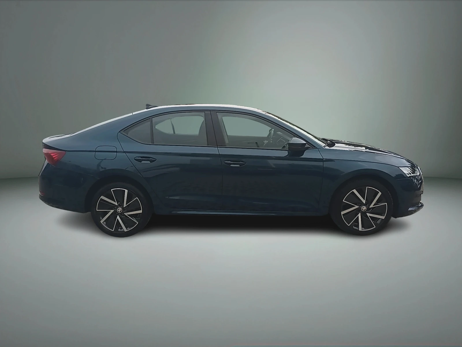 Skoda Octavia iV, снимка 6 - Автомобили и джипове - 56653341
