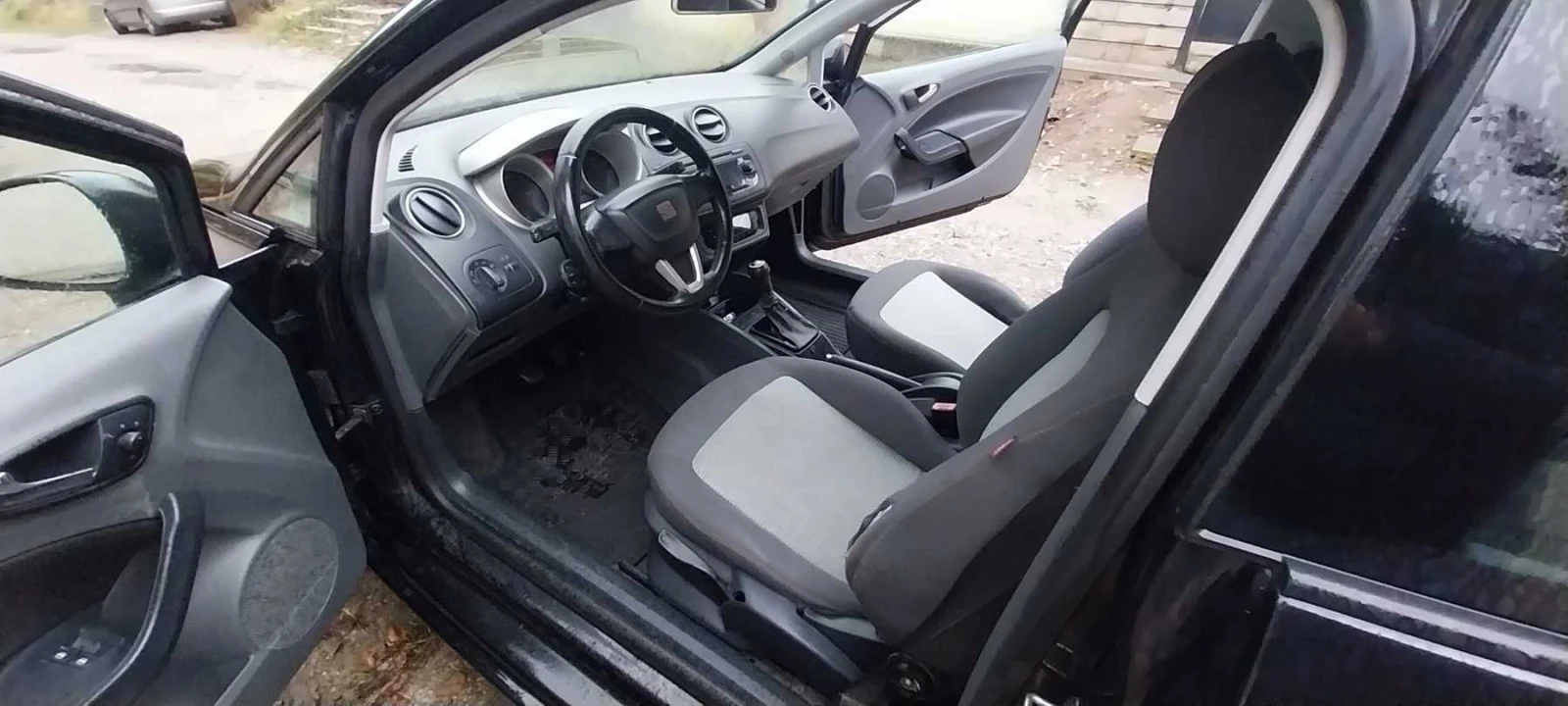Seat Ibiza 1.4 ГАЗ* , снимка 9 - Автомобили и джипове - 56661057