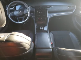 Jeep Grand cherokee * LAREDO* КОЖА* НАВИ* ПОДГРЕВ* LED* , снимка 8