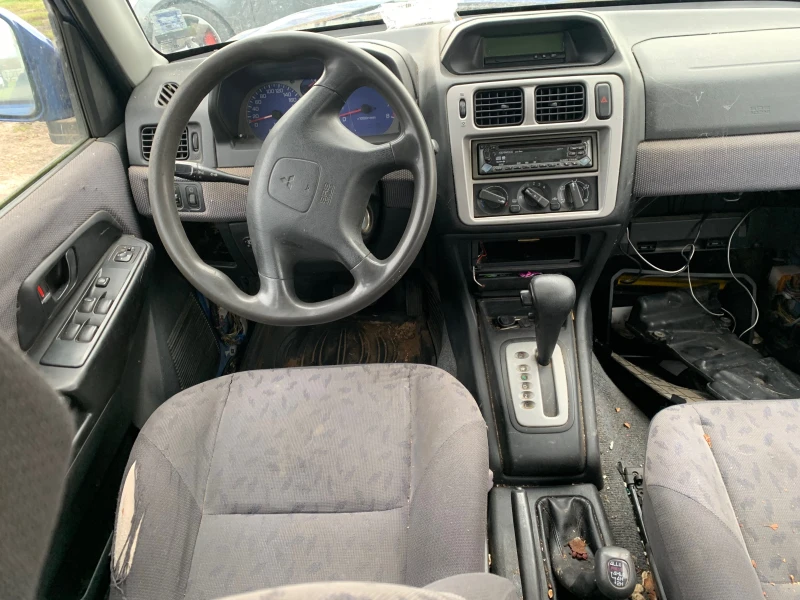Mitsubishi Pajero pinin 1.8GDI 3бр разпродажба, снимка 11 - Автомобили и джипове - 10713878