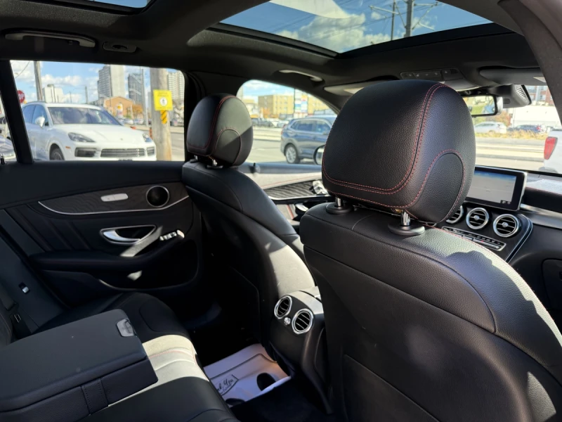 Mercedes-Benz GLC 43 AMG 4Matic 9G-Tronic / PANO / 360 / BLACK , снимка 14 - Автомобили и джипове - 52749908