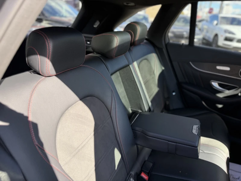 Mercedes-Benz GLC 43 AMG 4Matic 9G-Tronic / PANO / 360 / BLACK , снимка 15 - Автомобили и джипове - 52749908